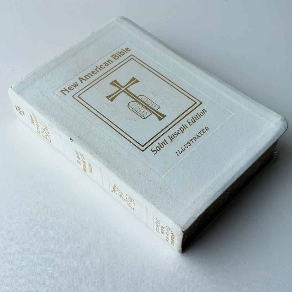 New American Bible Saint Joseph Edition Catholic Book Publishing White Religious